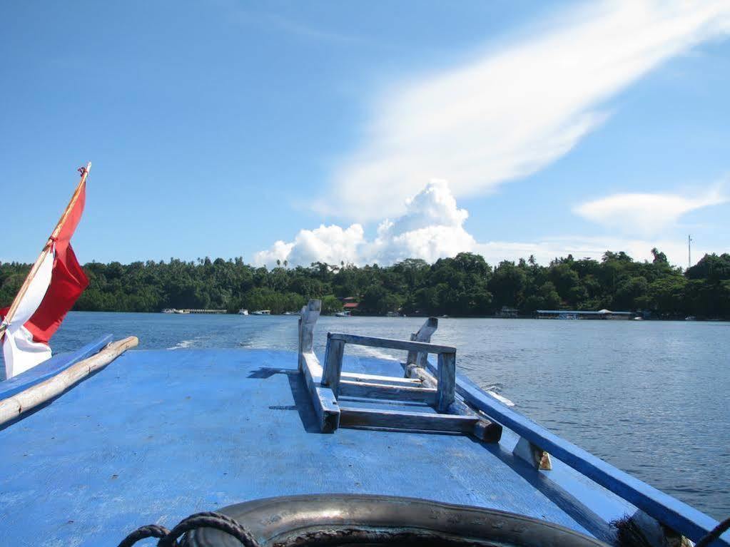 Happy Gecko Dive Resort Бунакен Екстериор снимка